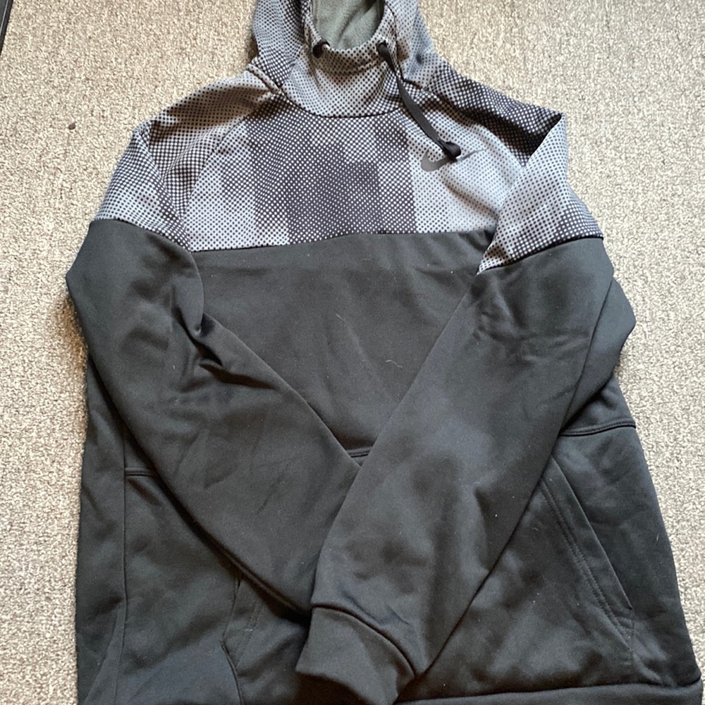 Nike dry fit hoodie